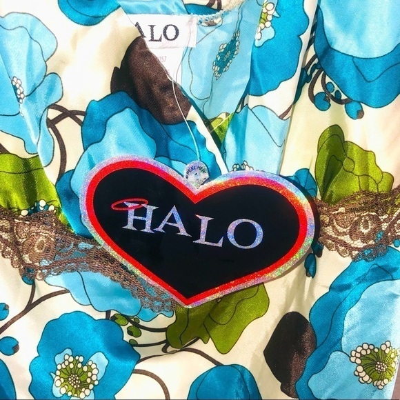 HALO Blue, Green, & White Floral Tie-Back Blouse - Picture 5 of 5